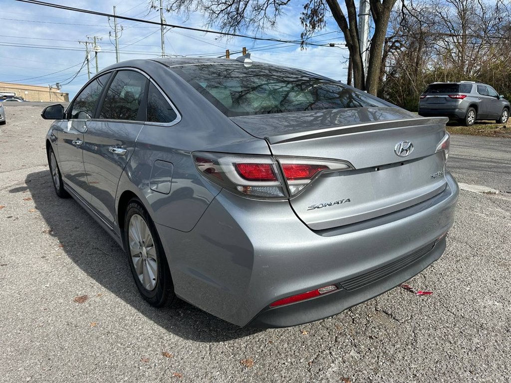 2016 Hyundai Sonata Image 8