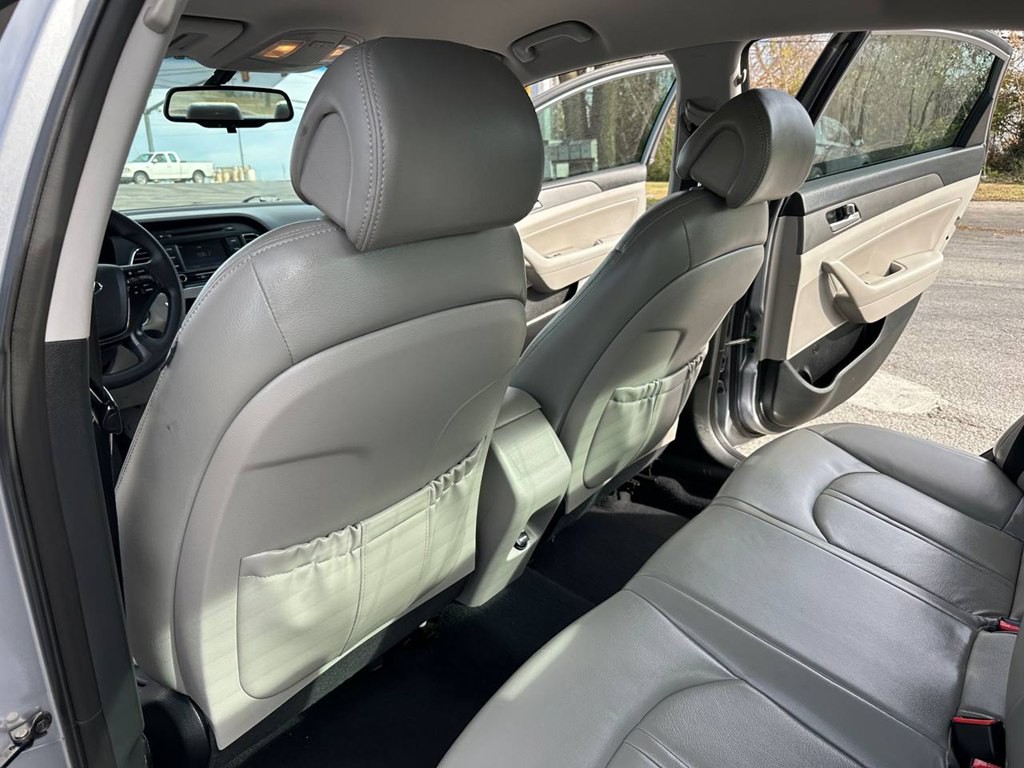 2016 Hyundai Sonata Image 18