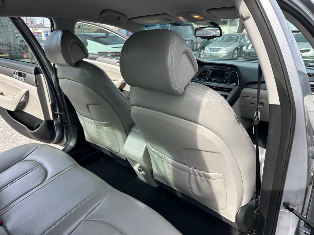 2016 Hyundai Sonata Image 23