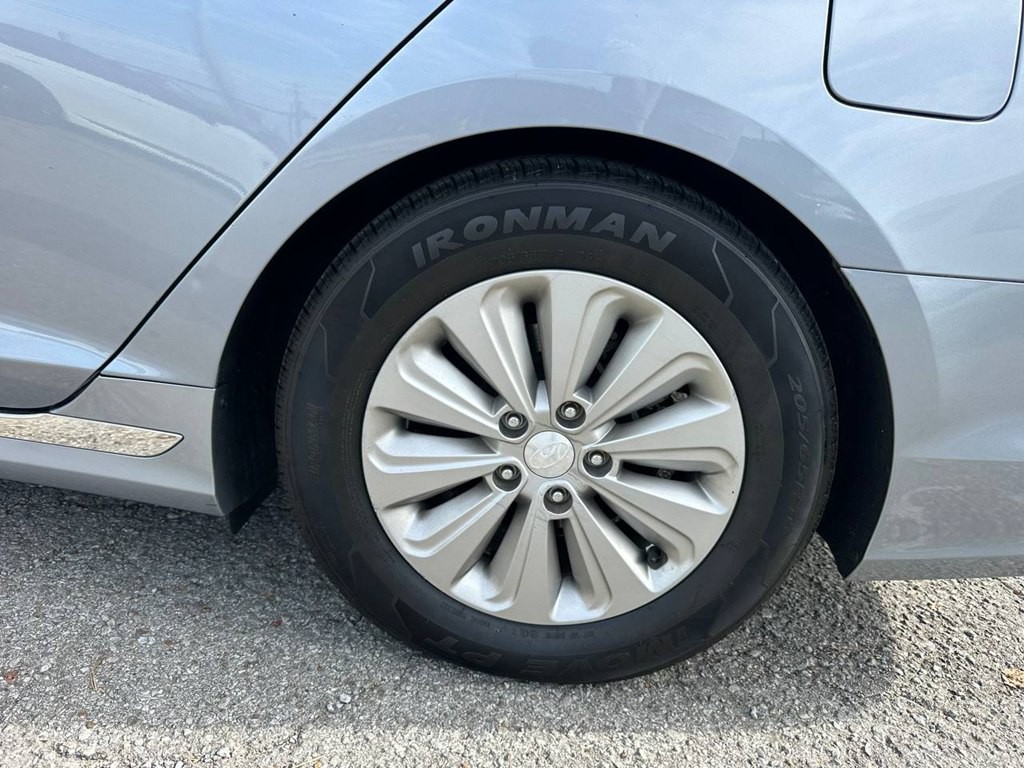 2016 Hyundai Sonata Image 30