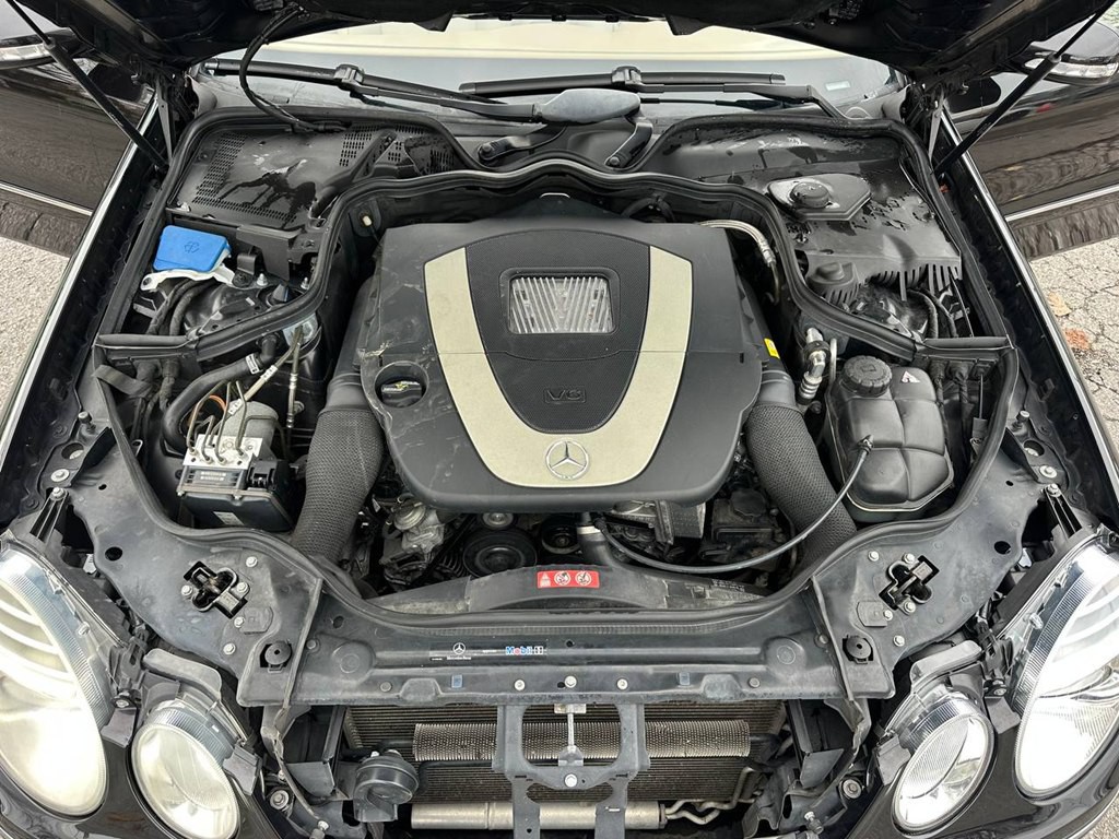 2008 Mercedes-Benz E-Class Image 9