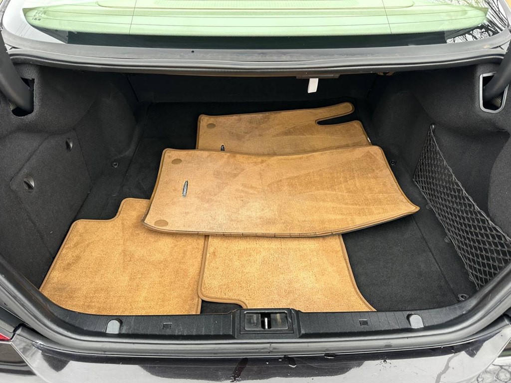 2008 Mercedes-Benz E-Class Image 10