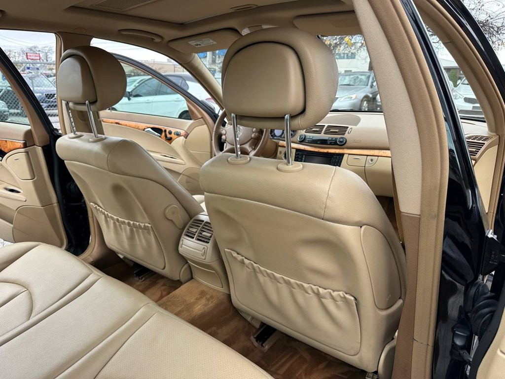 2008 Mercedes-Benz E-Class Image 22