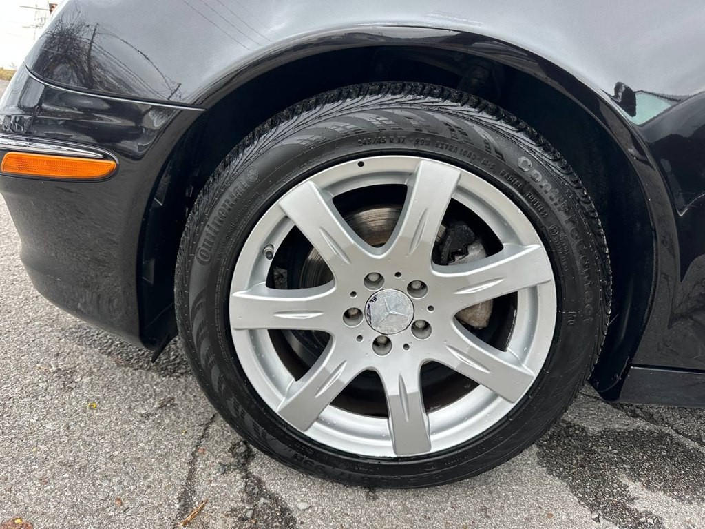 2008 Mercedes-Benz E-Class Image 30