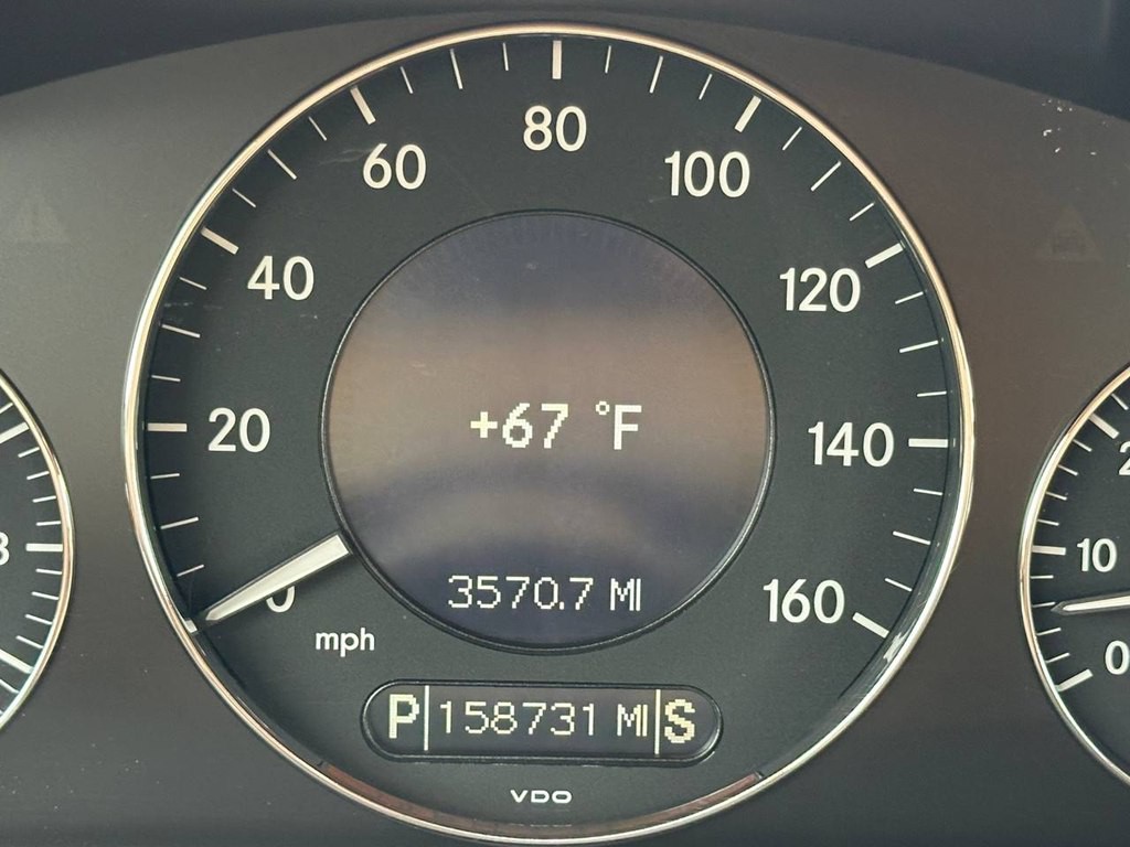 2008 Mercedes-Benz E-Class Image 31