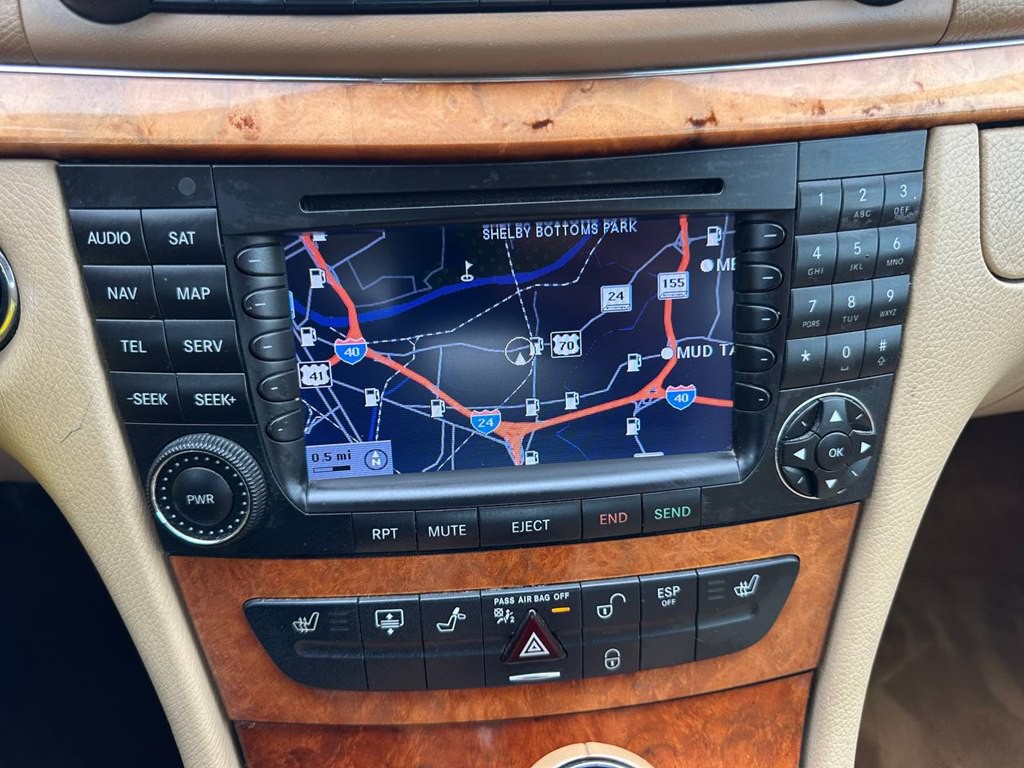 2008 Mercedes-Benz E-Class Image 33