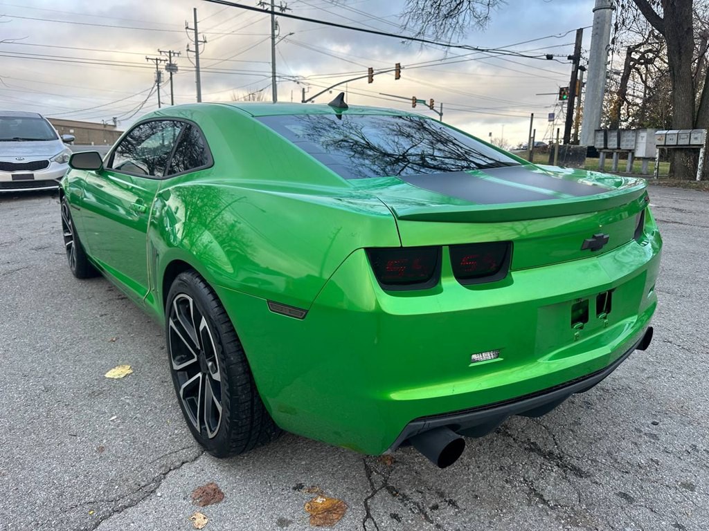 2011 Chevrolet Camaro Image 8