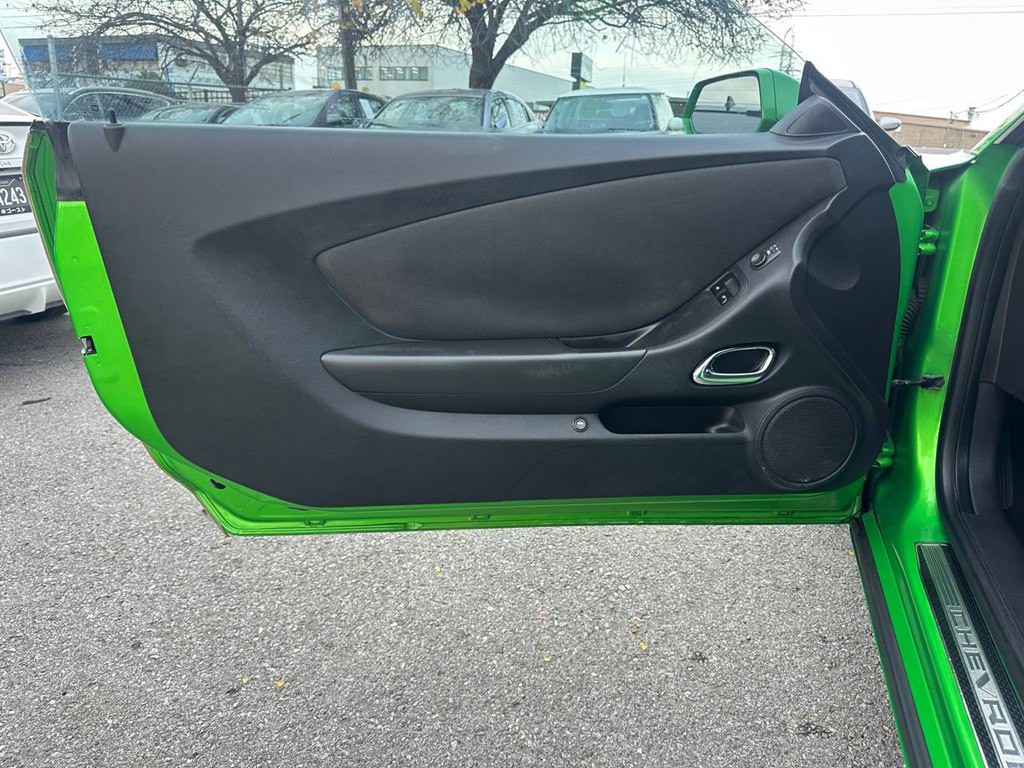 2011 Chevrolet Camaro Image 16