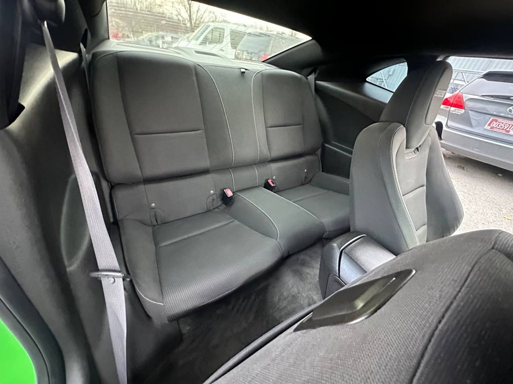 2011 Chevrolet Camaro Image 21
