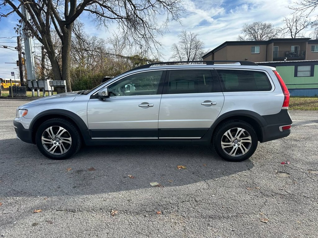 2014 Volvo XC70 Image 9