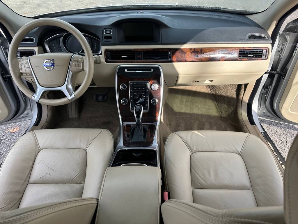 2014 Volvo XC70 Image 20