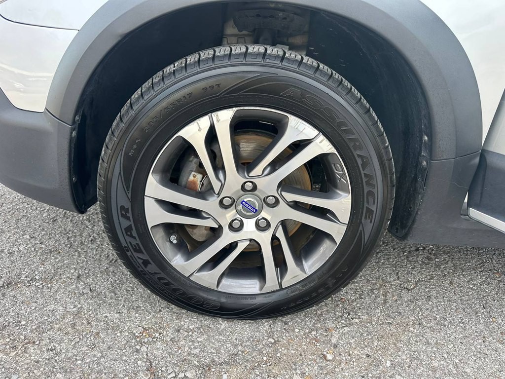 2014 Volvo XC70 Image 29