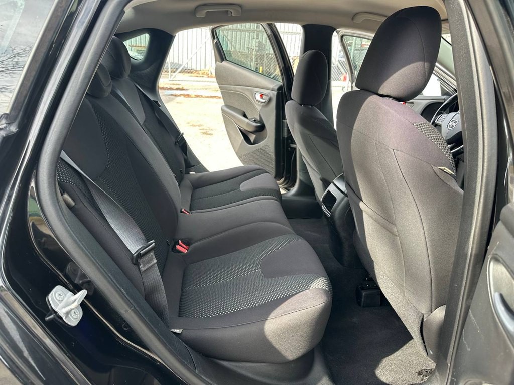 2014 Dodge Dart Image 21