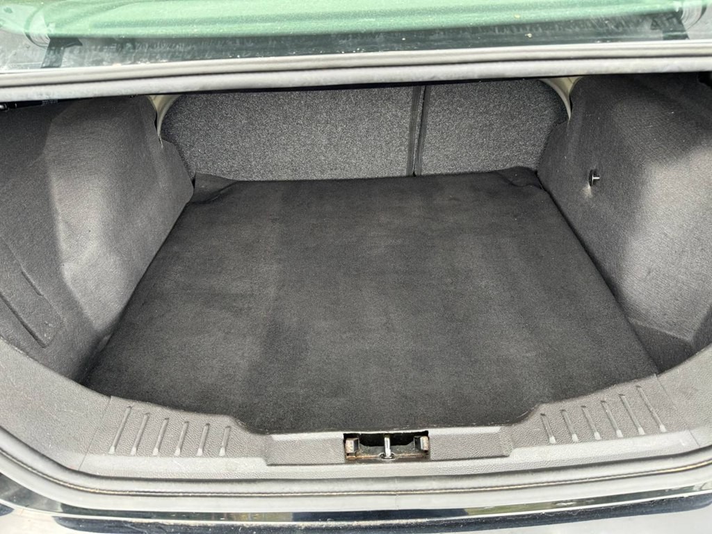 2018 Ford Focus Image 12