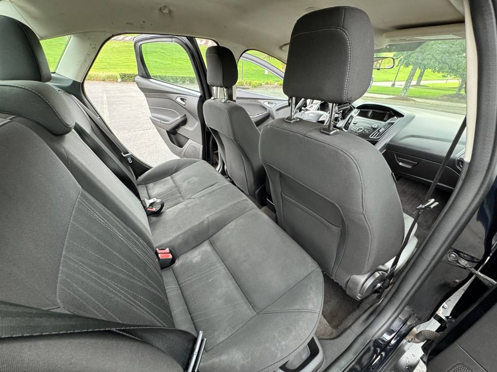 2018 Ford Focus Image 23