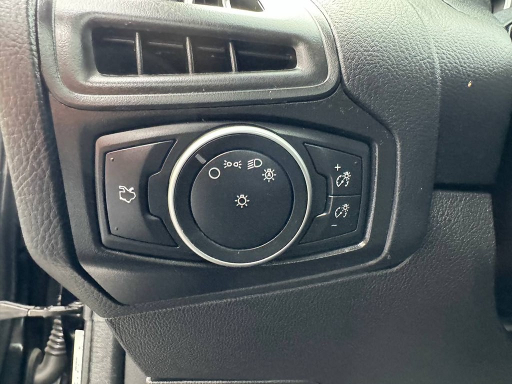 2018 Ford Focus Image 33