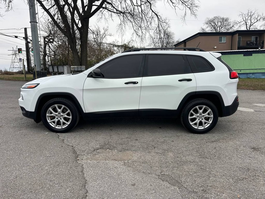 2015 Jeep Cherokee Image 10