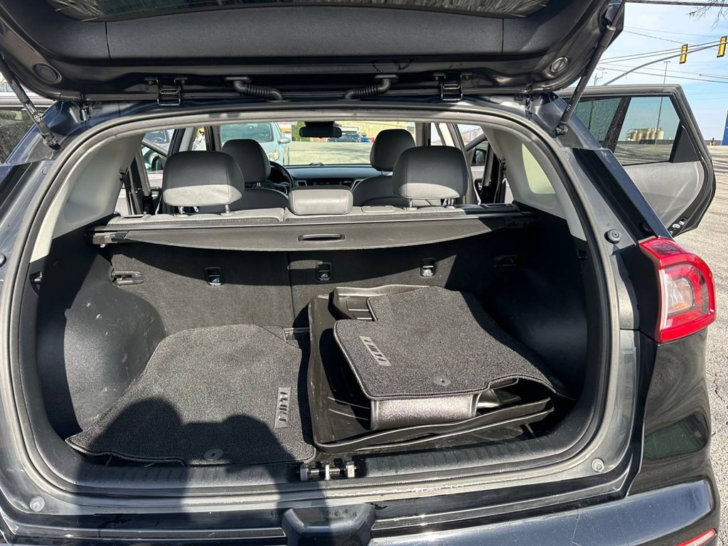 2017 Kia Niro Image 12
