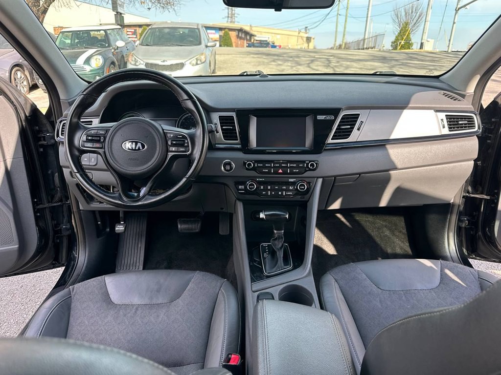 2017 Kia Niro Image 20