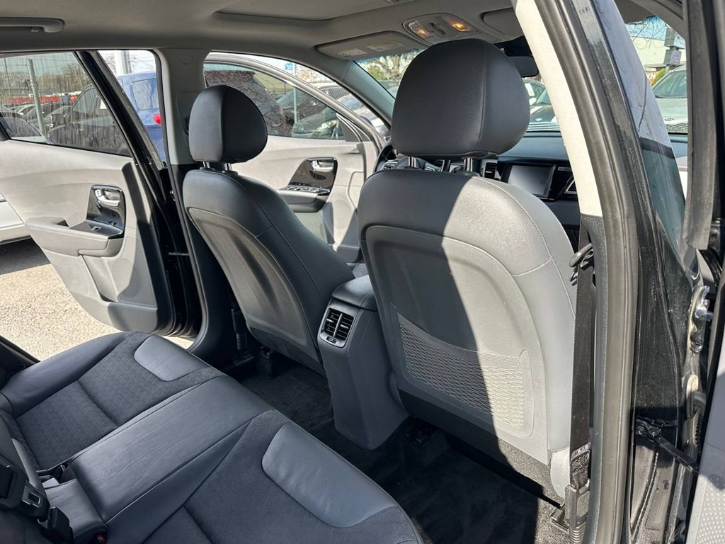 2017 Kia Niro Image 21