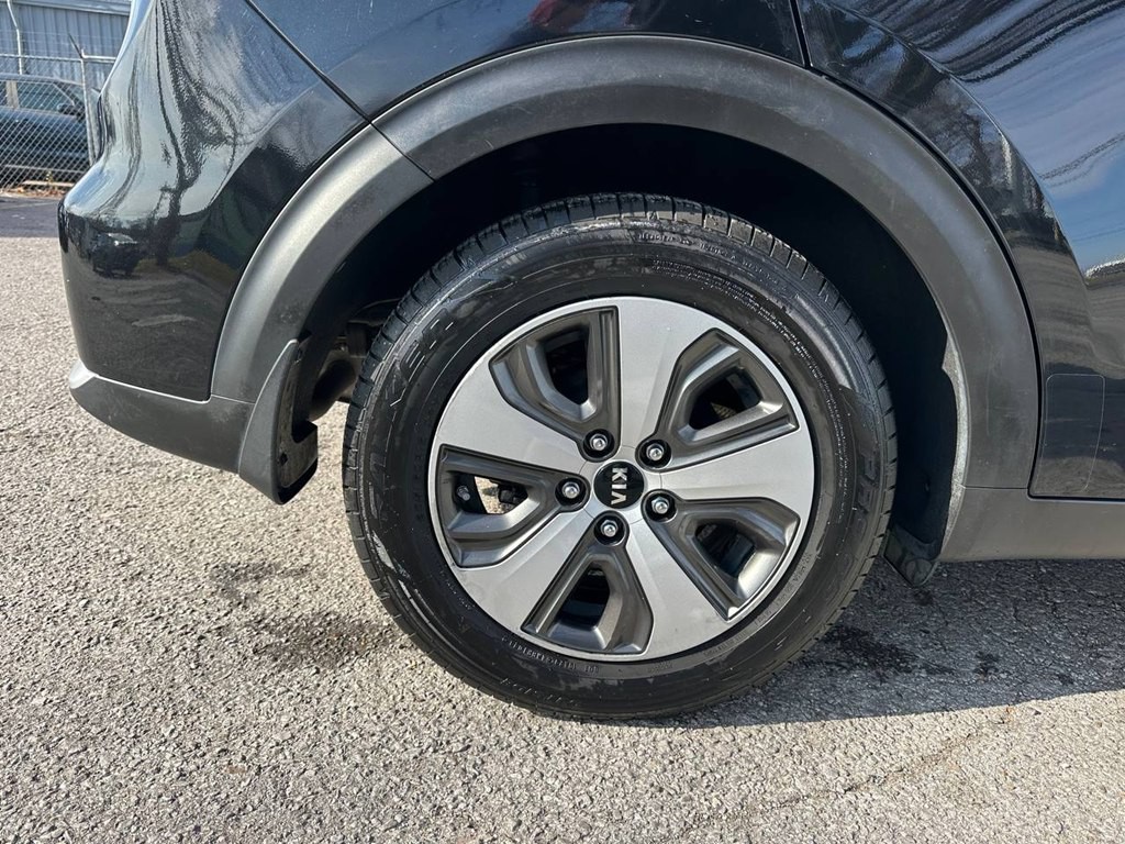 2017 Kia Niro Image 27