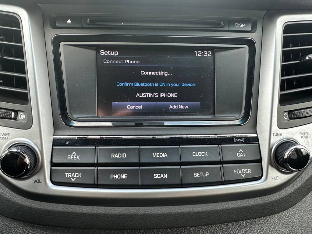 2016 Hyundai Tucson Image 32