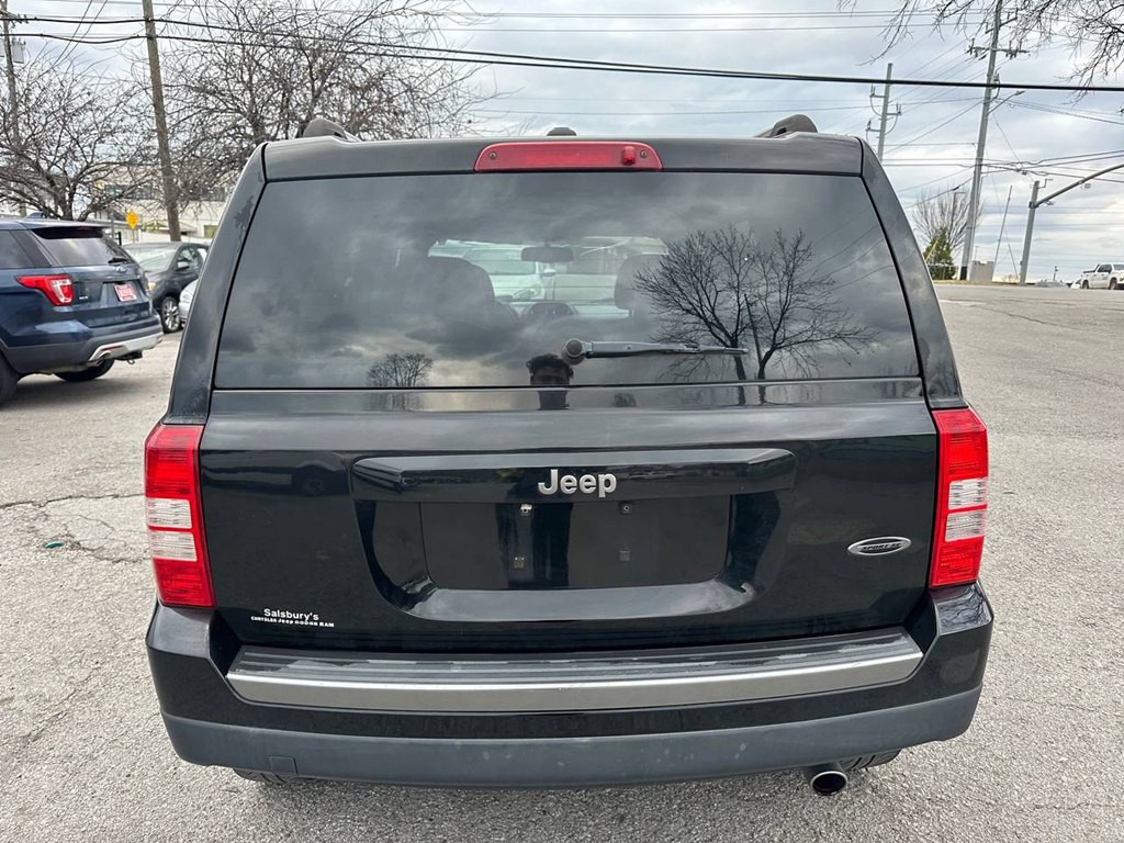 2016 Jeep Patriot Image 8