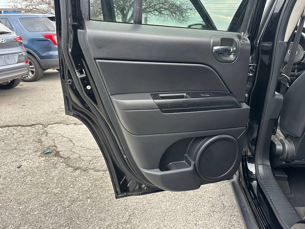 2016 Jeep Patriot Image 18