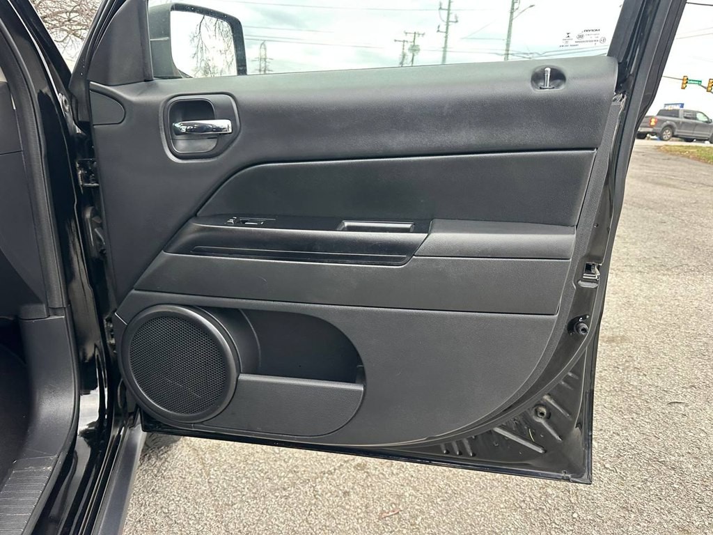 2016 Jeep Patriot Image 25