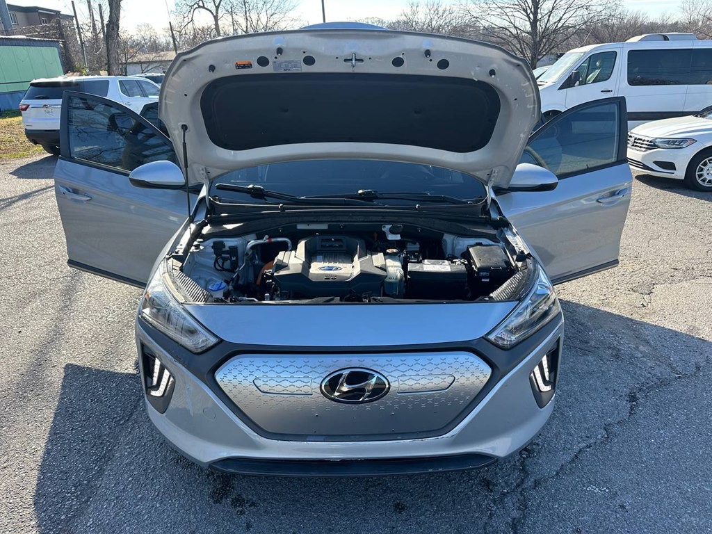 2020 Hyundai Ioniq Image 11