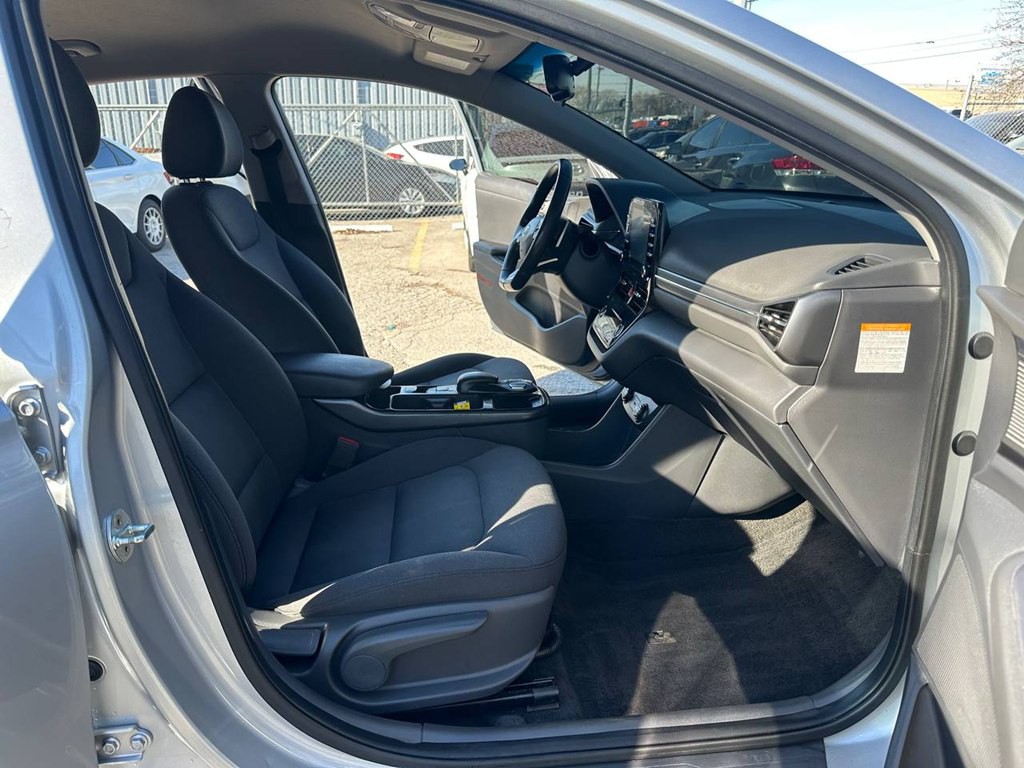 2020 Hyundai Ioniq Image 24