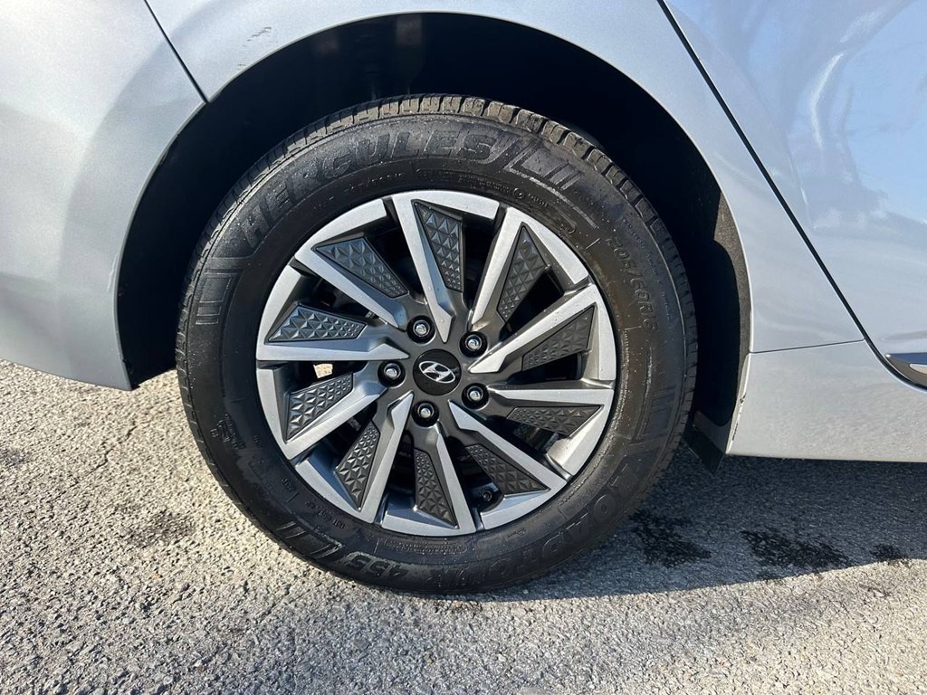 2020 Hyundai Ioniq Image 28