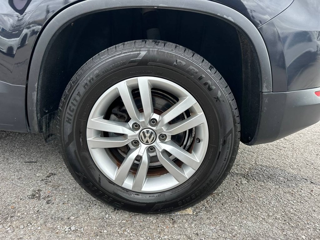 2012 Volkswagen Tiguan Image 28