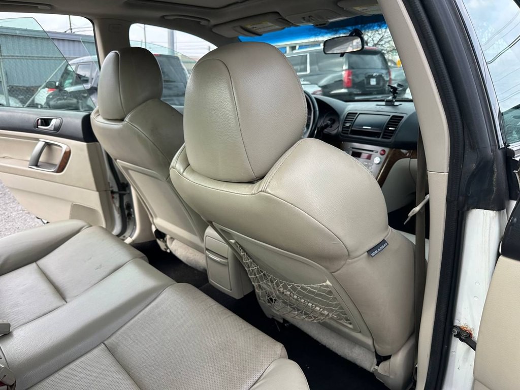 2009 Subaru Legacy Image 22