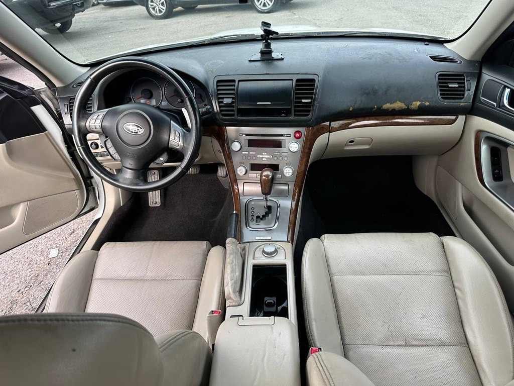 2009 Subaru Legacy Image 23