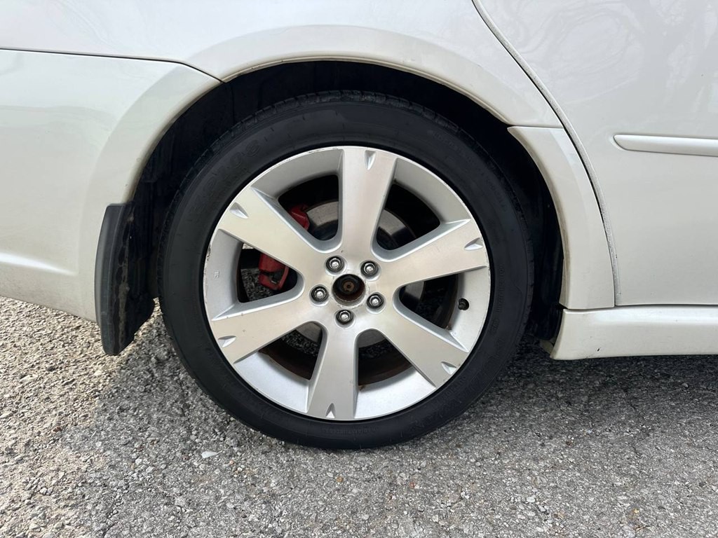 2009 Subaru Legacy Image 28