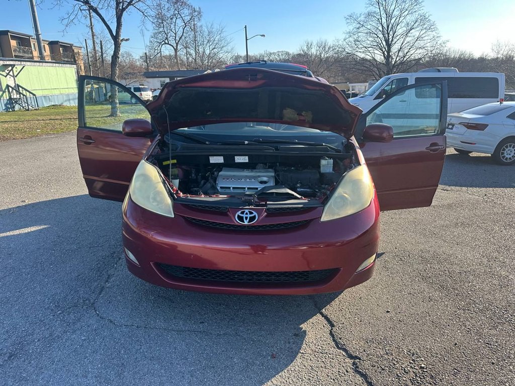 2006 Toyota Sienna Image 11