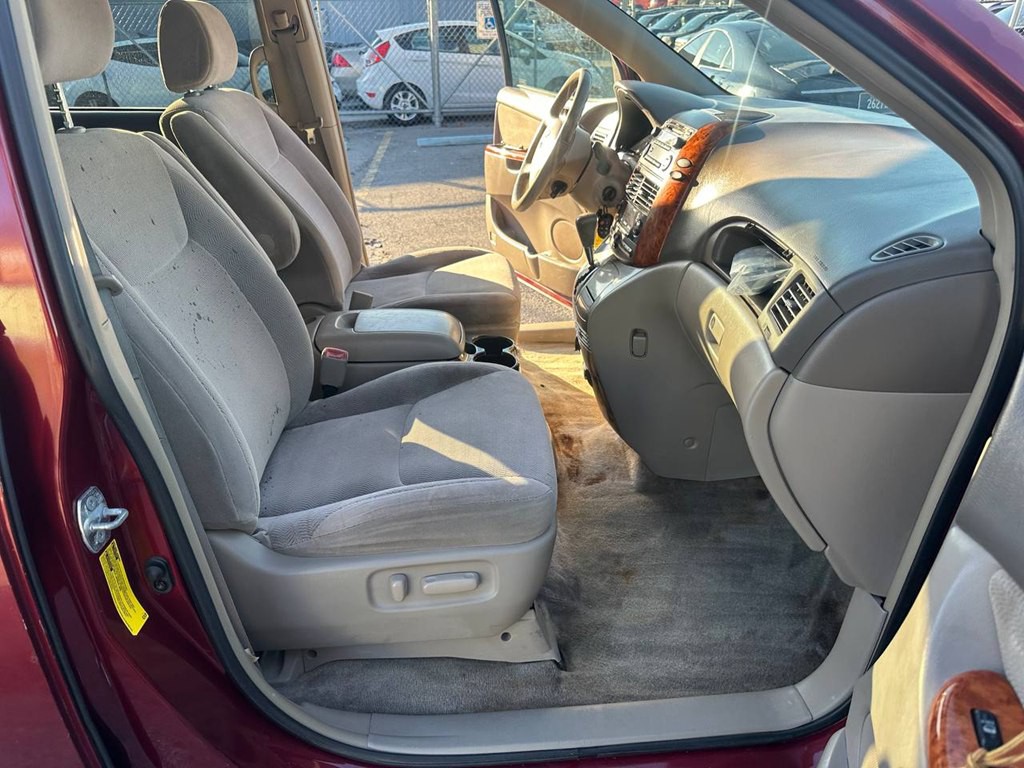 2006 Toyota Sienna Image 21