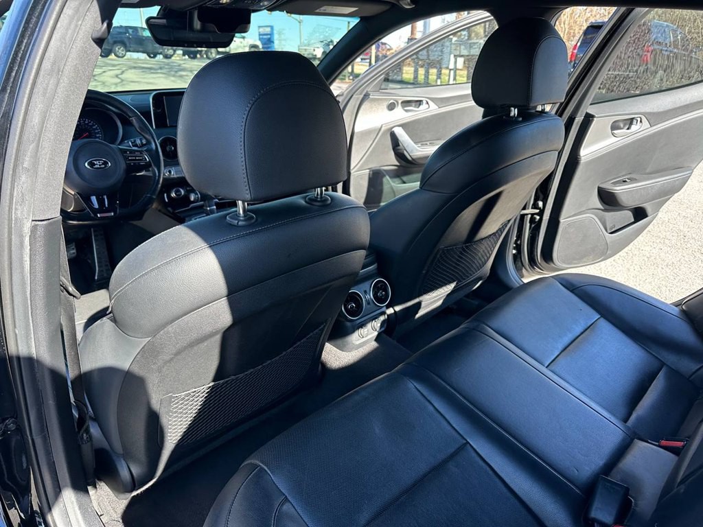 2020 Kia Stinger Image 17
