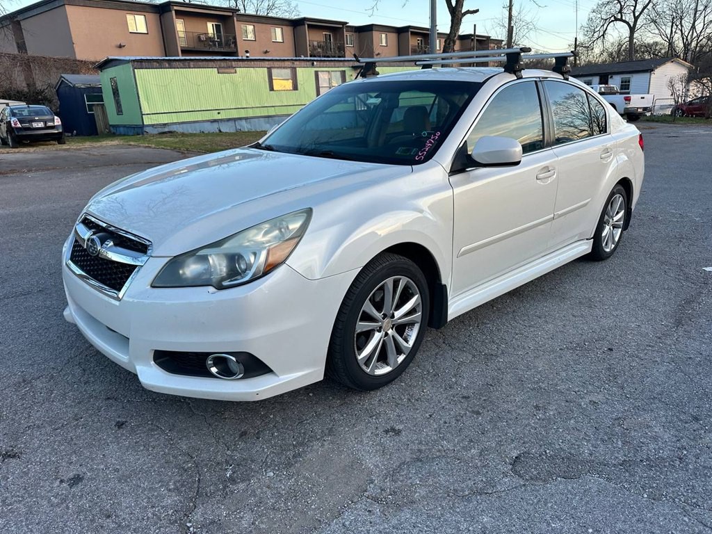 2014 Subaru Legacy Image 2