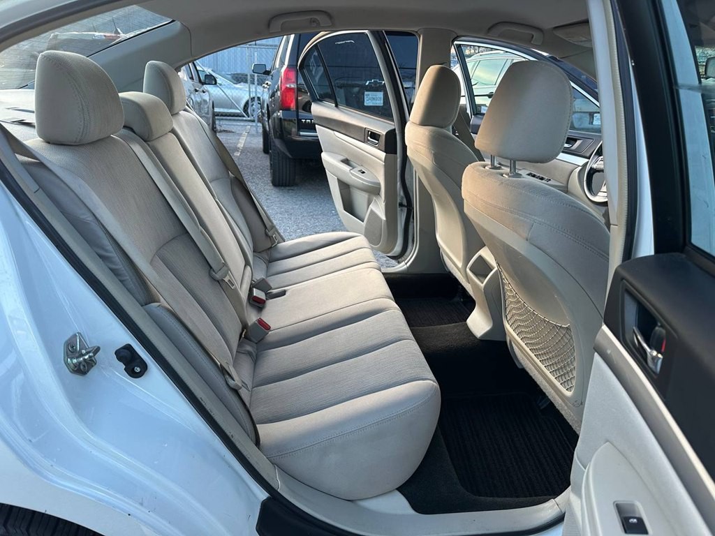2014 Subaru Legacy Image 19