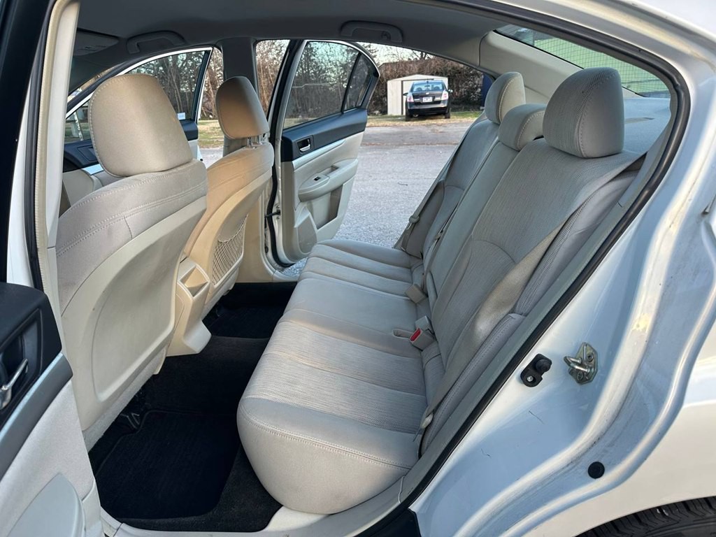 2014 Subaru Legacy Image 23