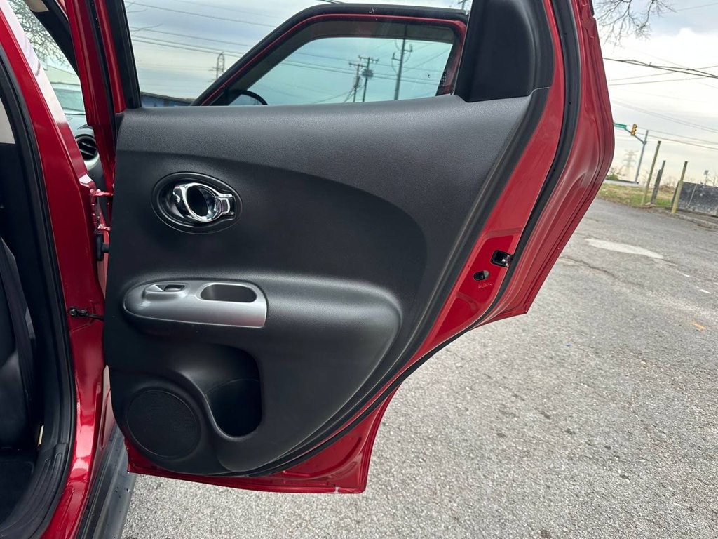 2014 Nissan Juke Image 23