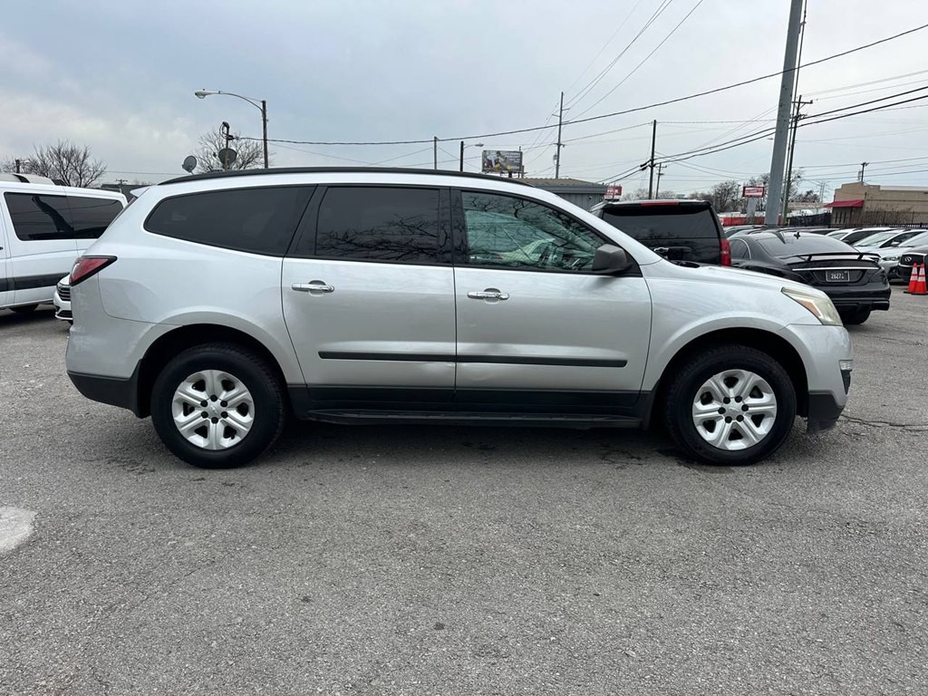 2017 Chevrolet Traverse Image 5