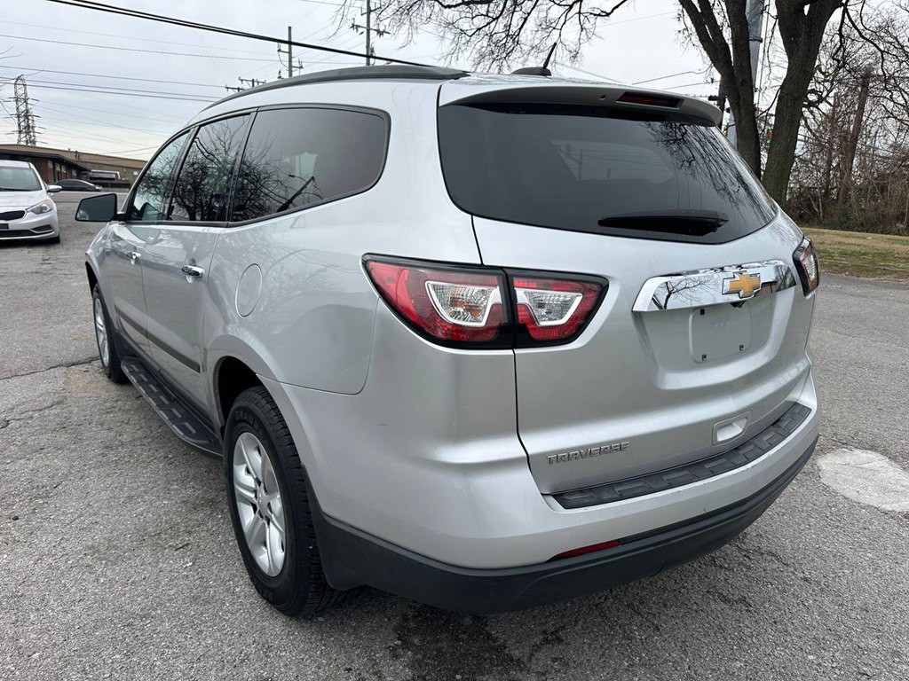 2017 Chevrolet Traverse Image 8