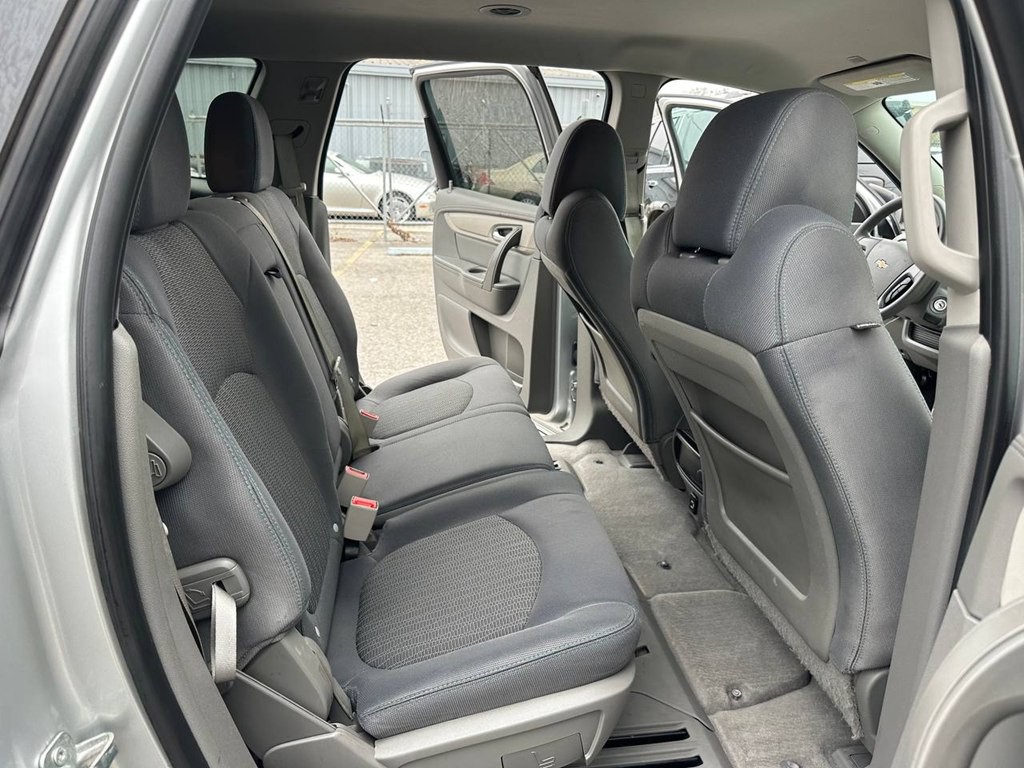 2017 Chevrolet Traverse Image 20