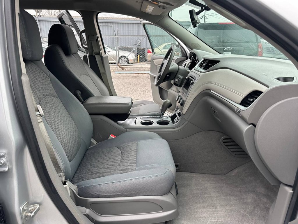 2017 Chevrolet Traverse Image 26