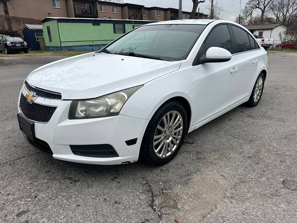 2012 Chevrolet Cruze Image 2