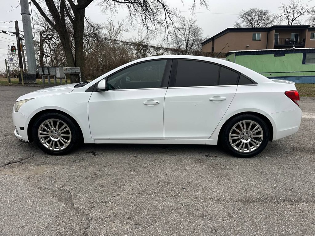 2012 Chevrolet Cruze Image 10