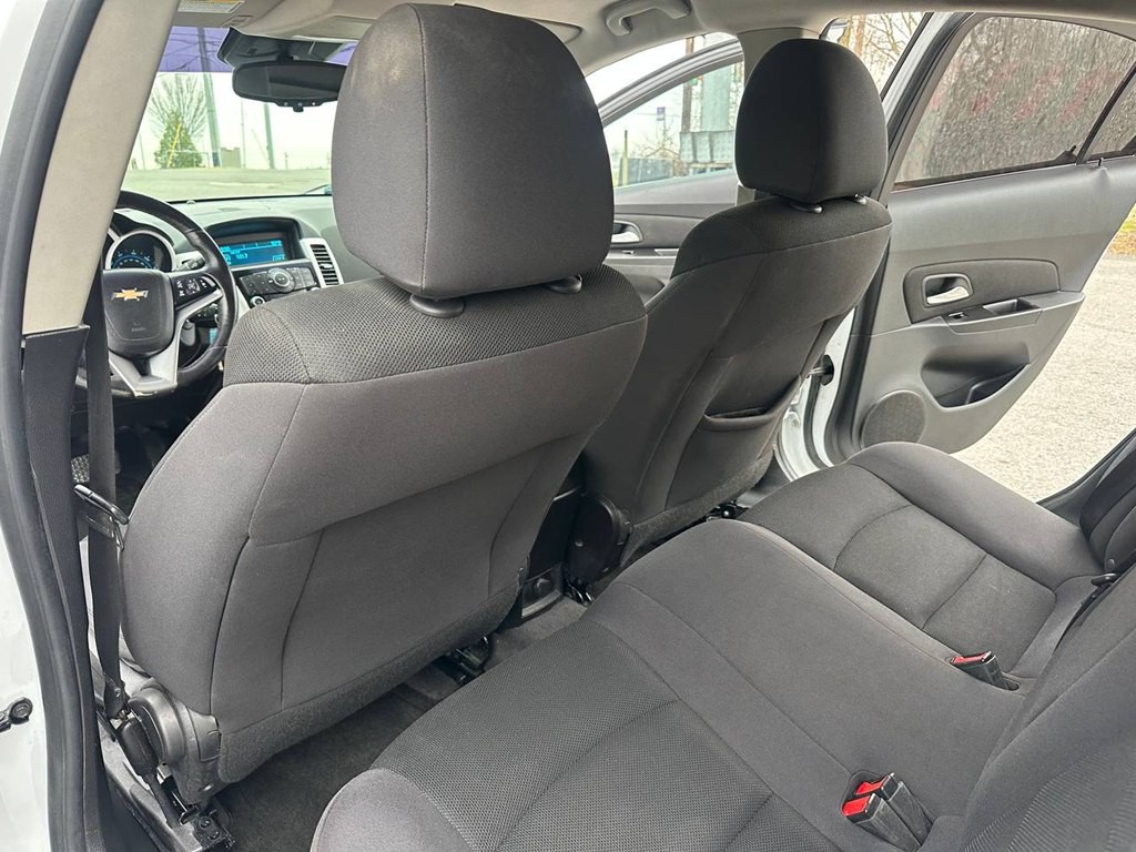 2012 Chevrolet Cruze Image 19